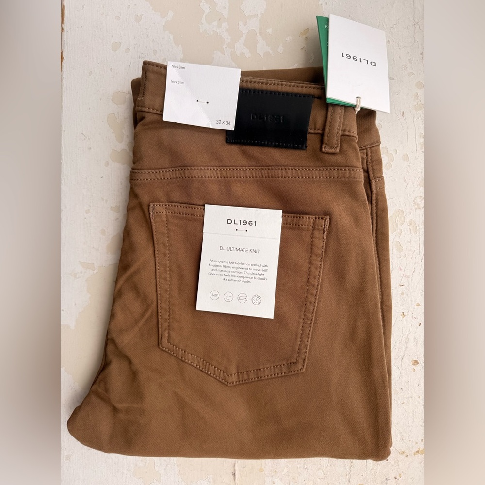 DL1961 Tan Slim Jeans(brand new)